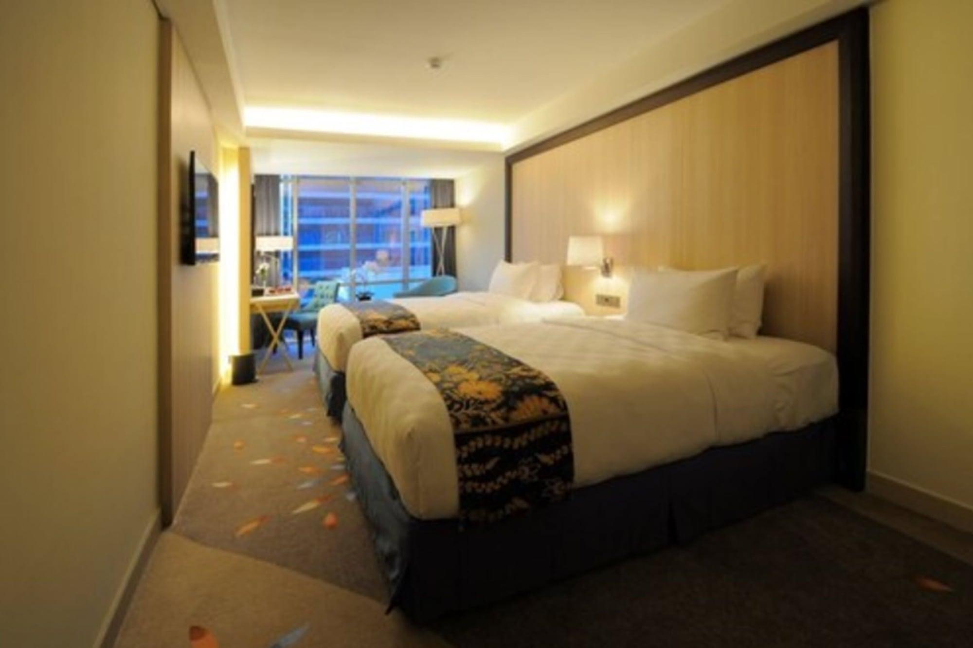 Louis Kienne Hotel Pandanaran Semarang Eksteriør billede