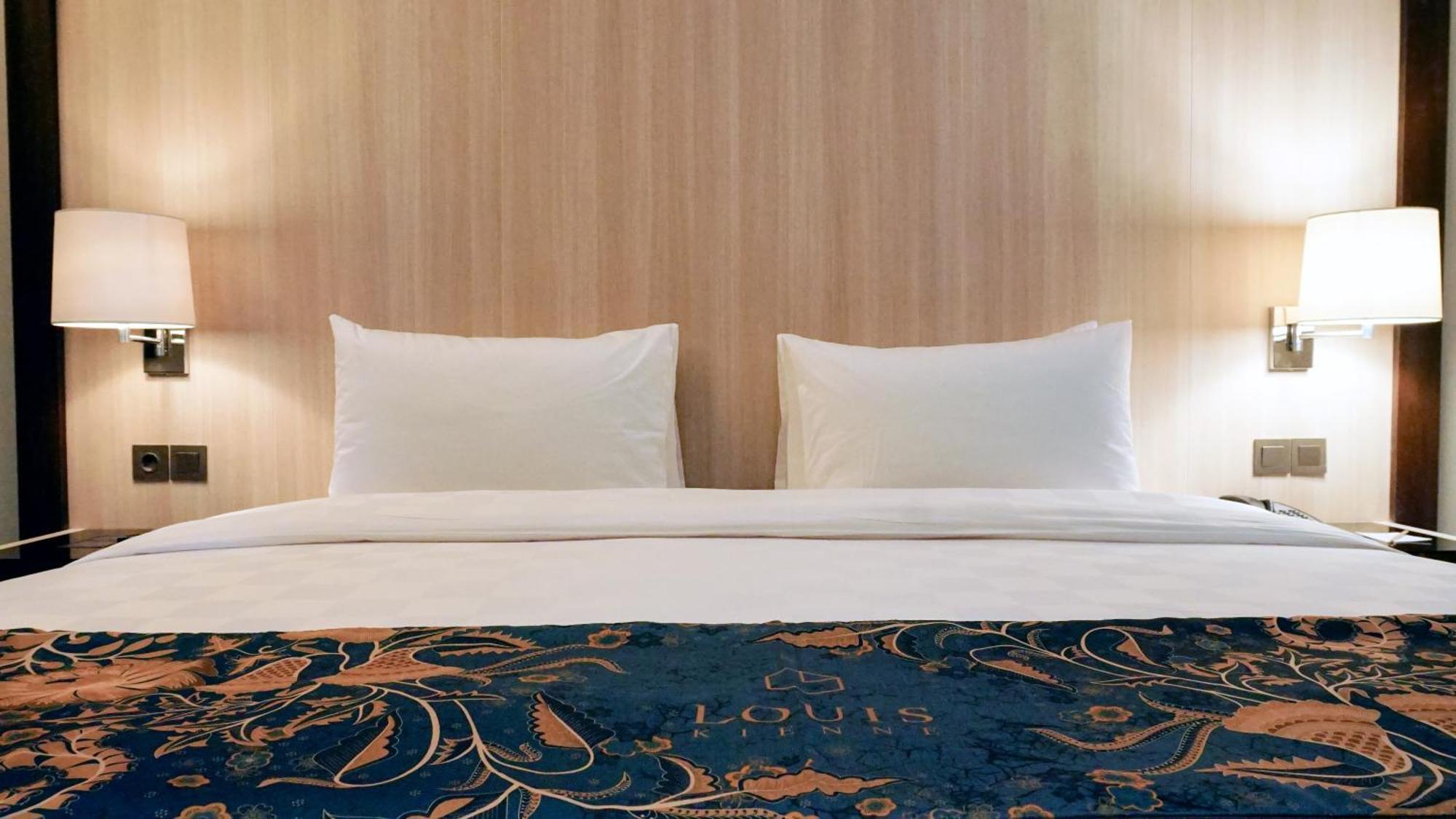 Louis Kienne Hotel Pandanaran Semarang Eksteriør billede
